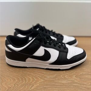 Nike Dunk Low “Panda” Black / White